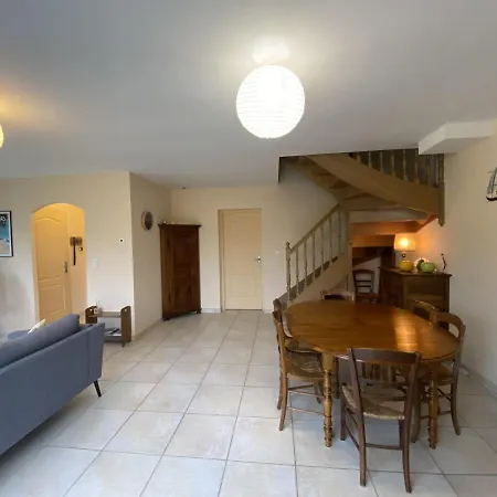 Maison Fouras, 5 Pieces, 6 Personnes - Fr-1-709-8 Tatil Evi